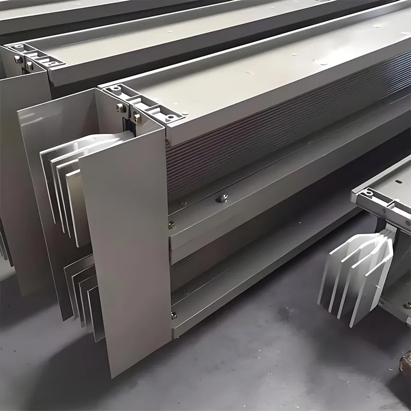 저전압 샌드위치 버스웨이