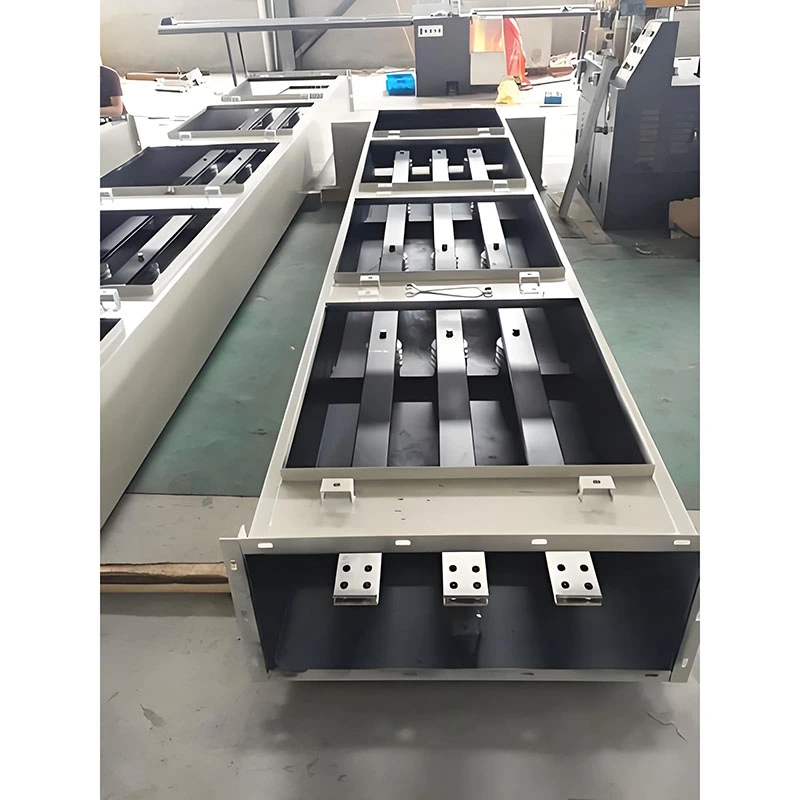 강철로 둘러싸인 고전압 버스 덕트